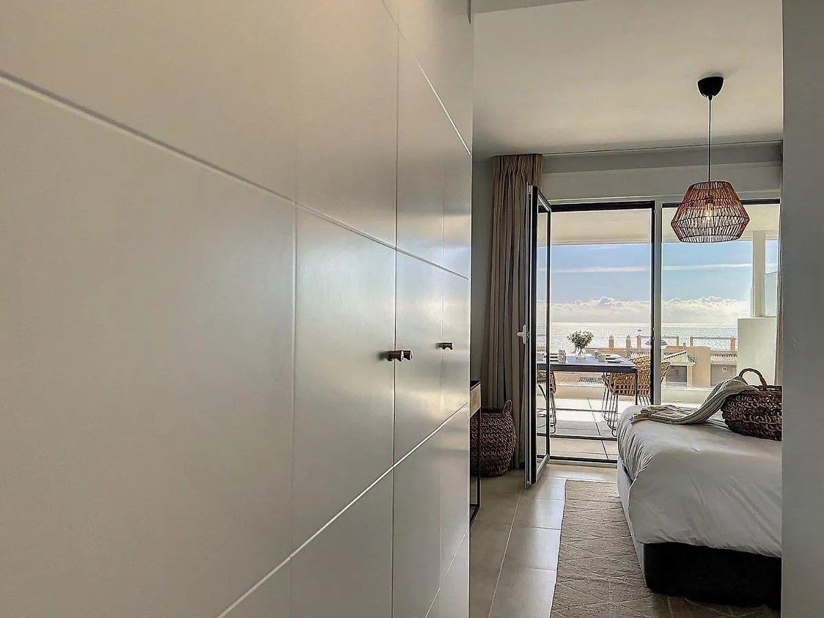 Via Celere 2332 Luxury Sea View Apartment Casares